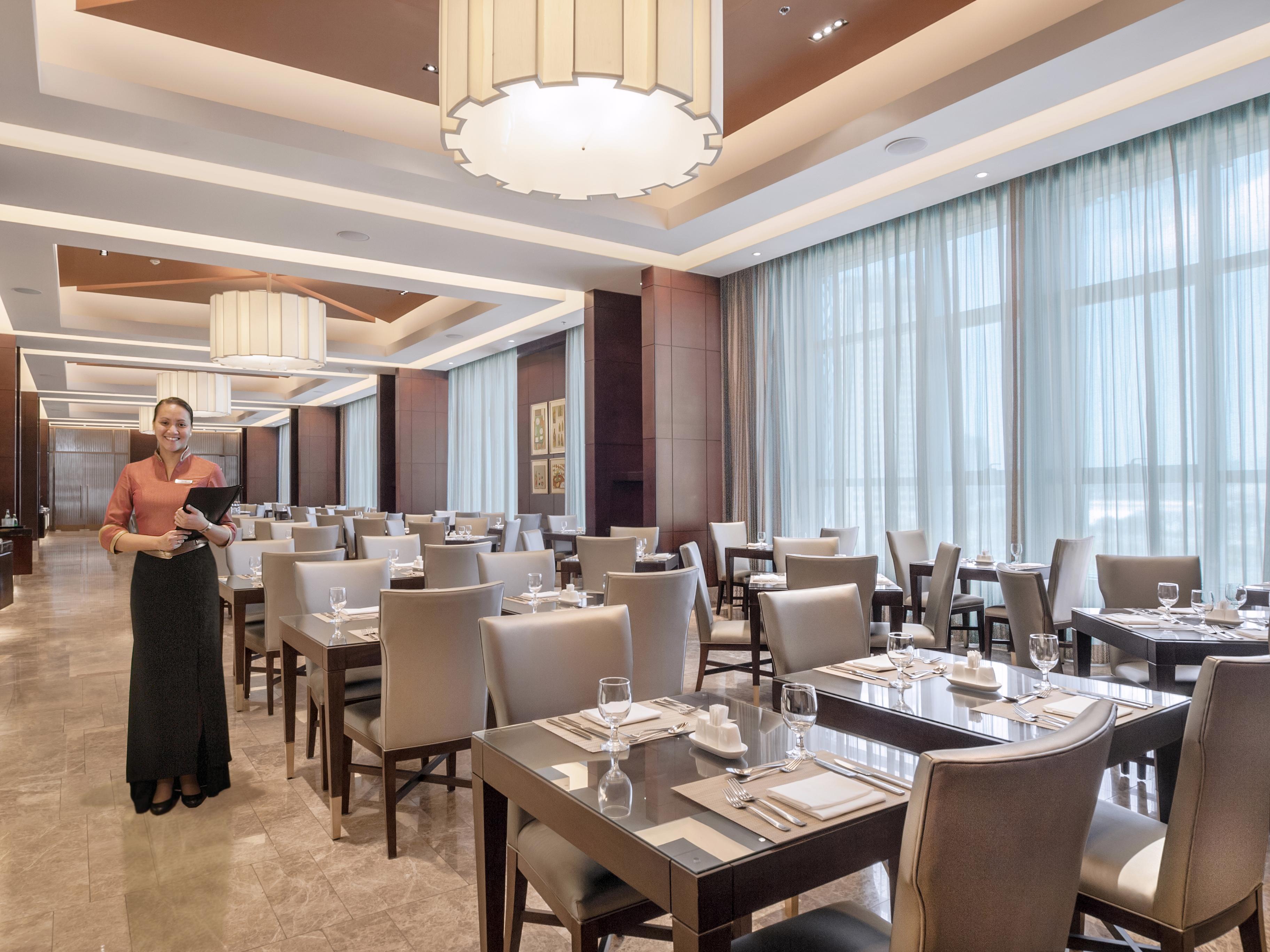 Crimson Hotel Filinvest City, Manila Muntinlupa City Екстериор снимка The restaurant